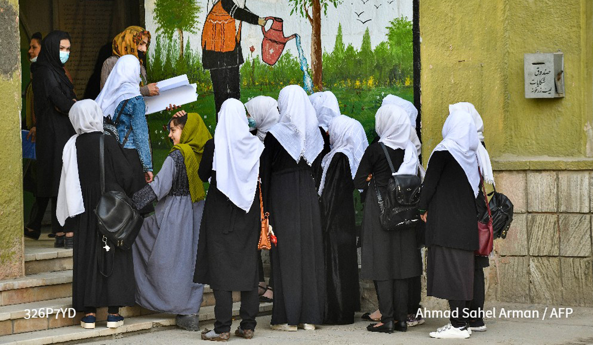 Afghan School Girls